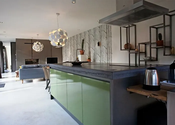 Stalen Boshuis Semesterbostad Oosterhout (North Brabant)