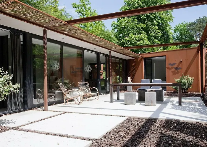 Hébergement de vacances Stalen Boshuis